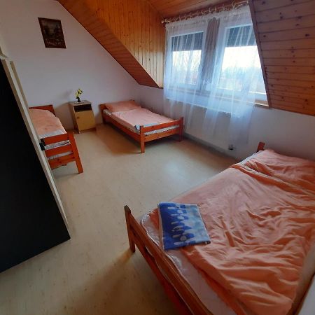Tóra nyíló vendégház badacsonytomaj Esterno foto