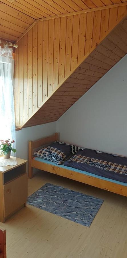 Tóra nyíló vendégház badacsonytomaj Esterno foto