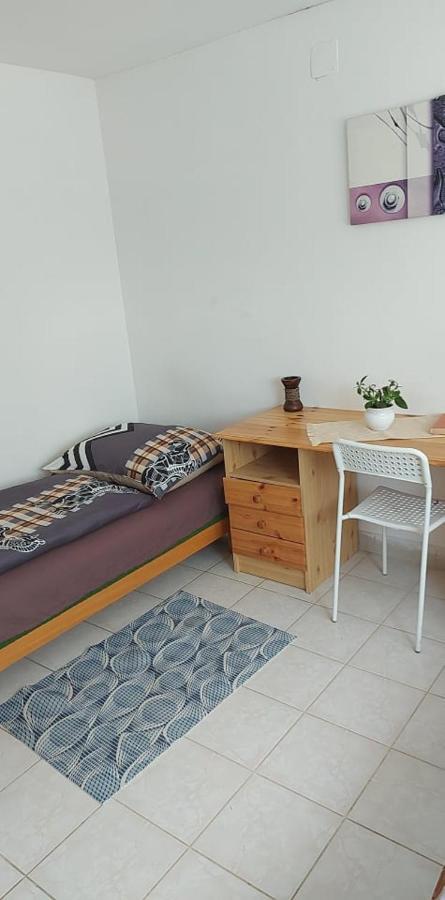 Tóra nyíló vendégház badacsonytomaj Esterno foto