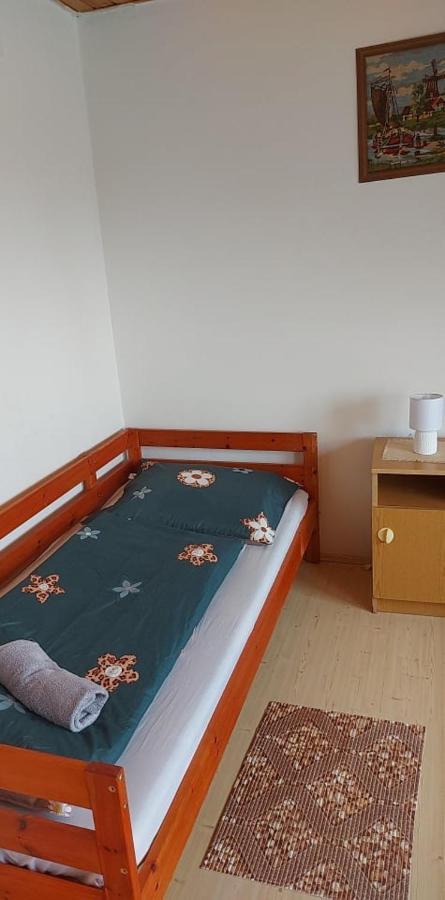 Tóra nyíló vendégház badacsonytomaj Esterno foto